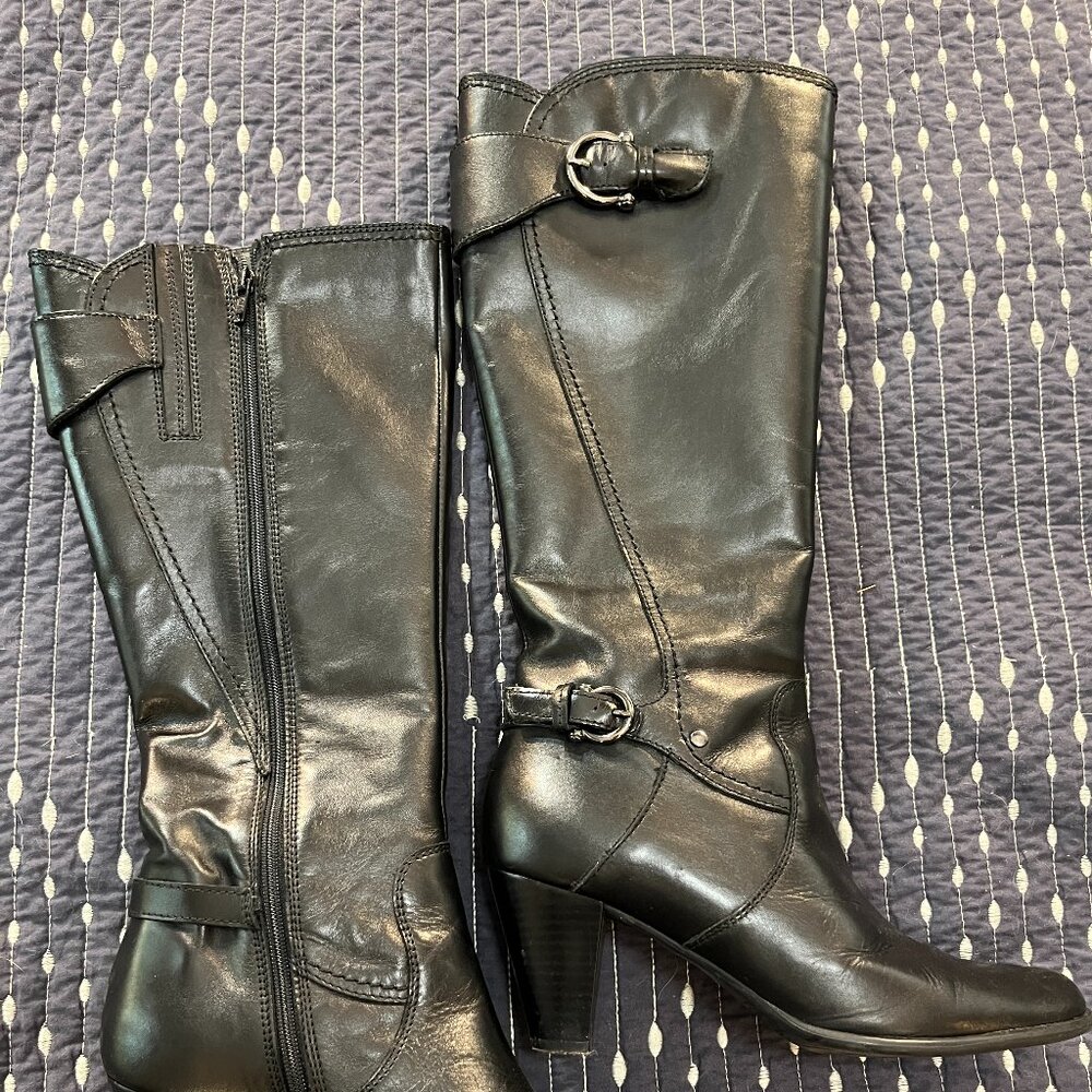 Clarks boots (black) - Women size 7.5